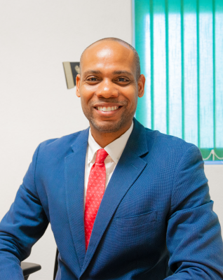 Dr. Roger Sealy